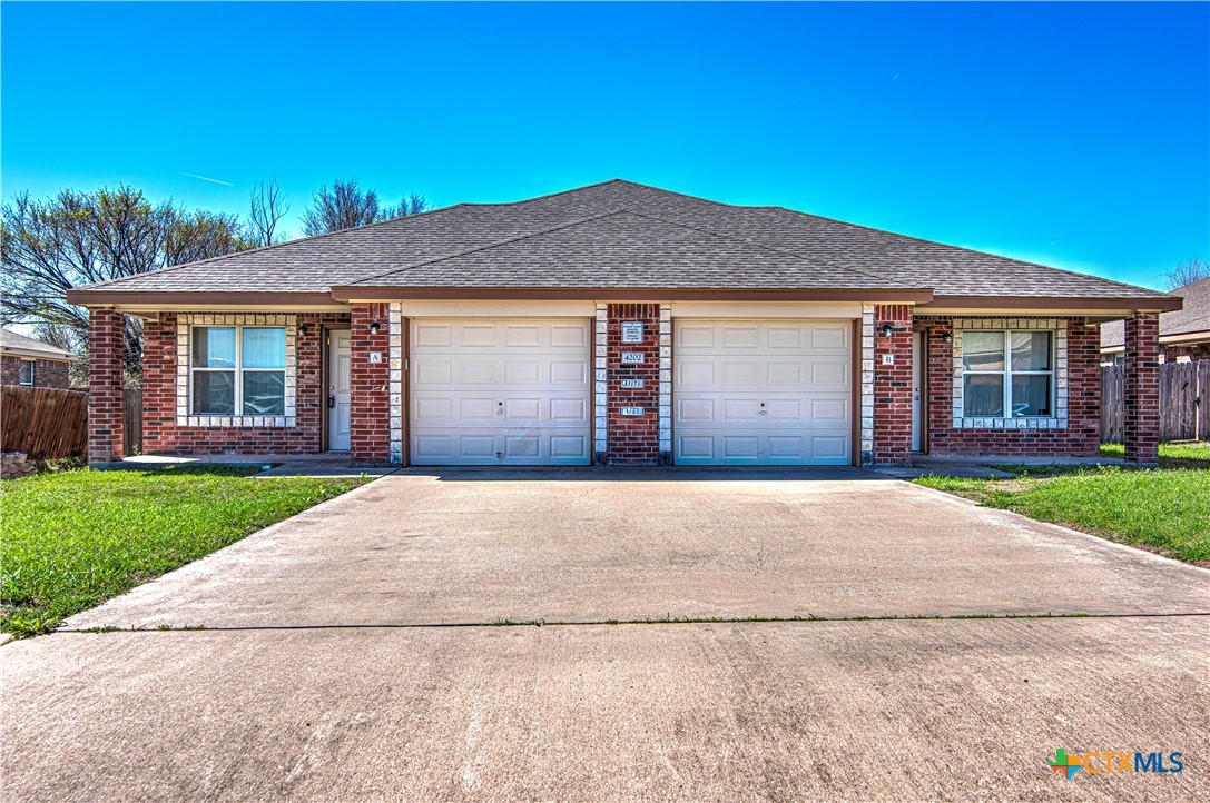 4202 Elms Run Circle — photo