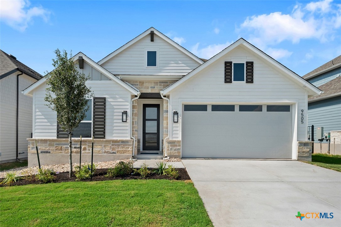 9505 Golden Lion Drive — photo