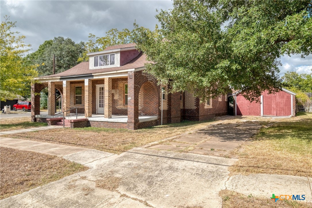 116 S Cypress Avenue — photo