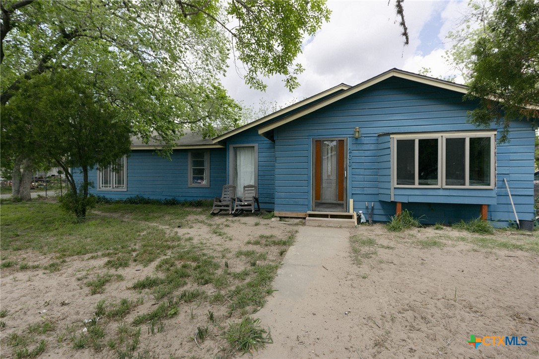 200 Williams Street — photo