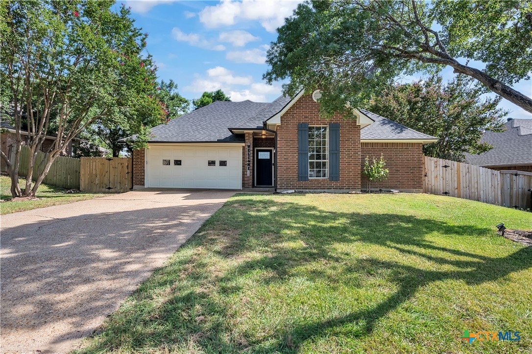 3905 Tyler Trail — photo