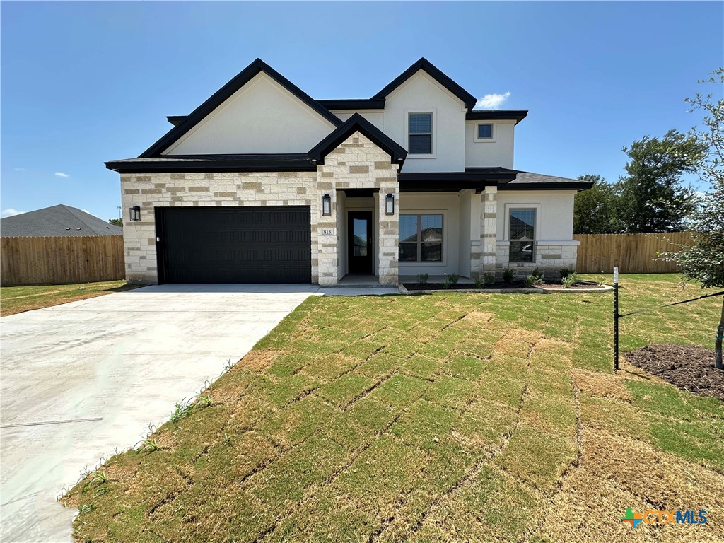 813 Golden Eagle Cove — photo