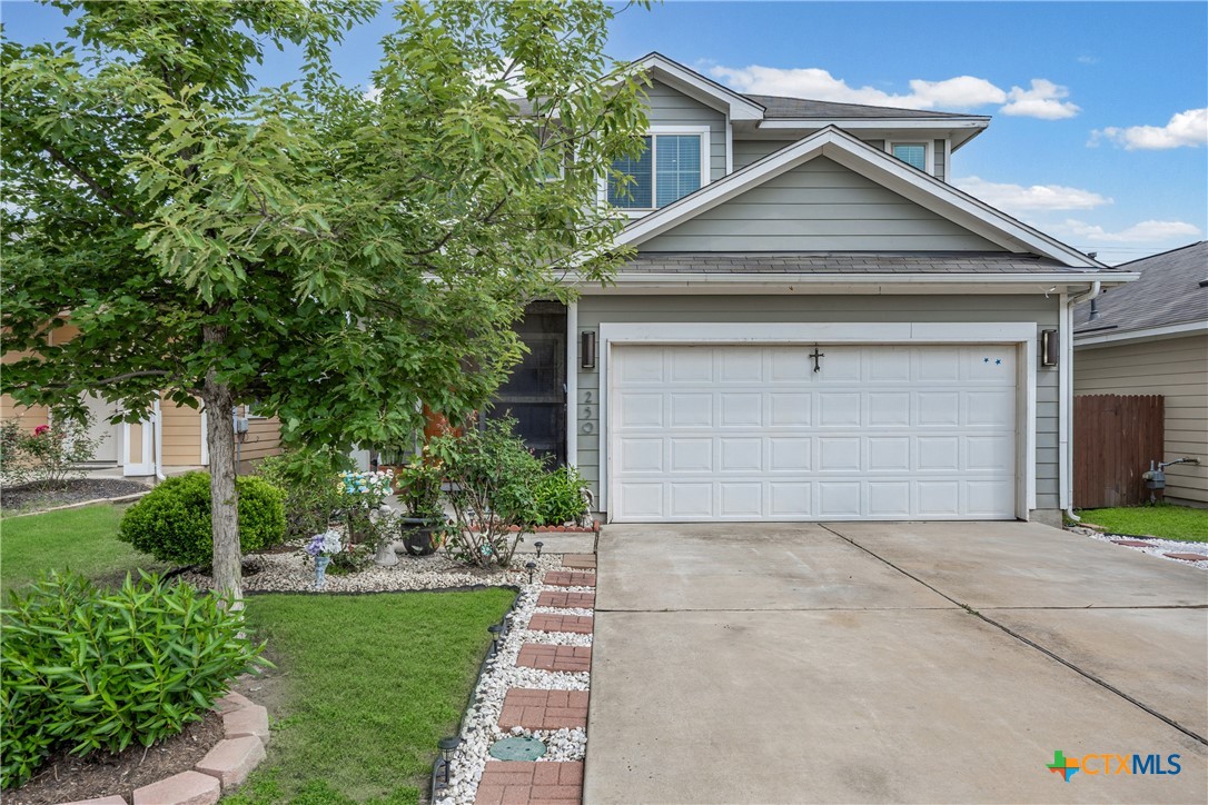 250 Twisted Oaks Lane — photo