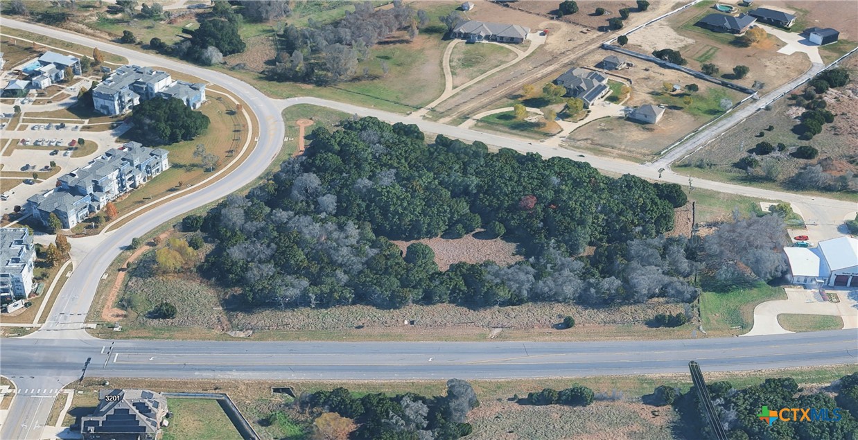3203 Stillhouse Lake Road — photo
