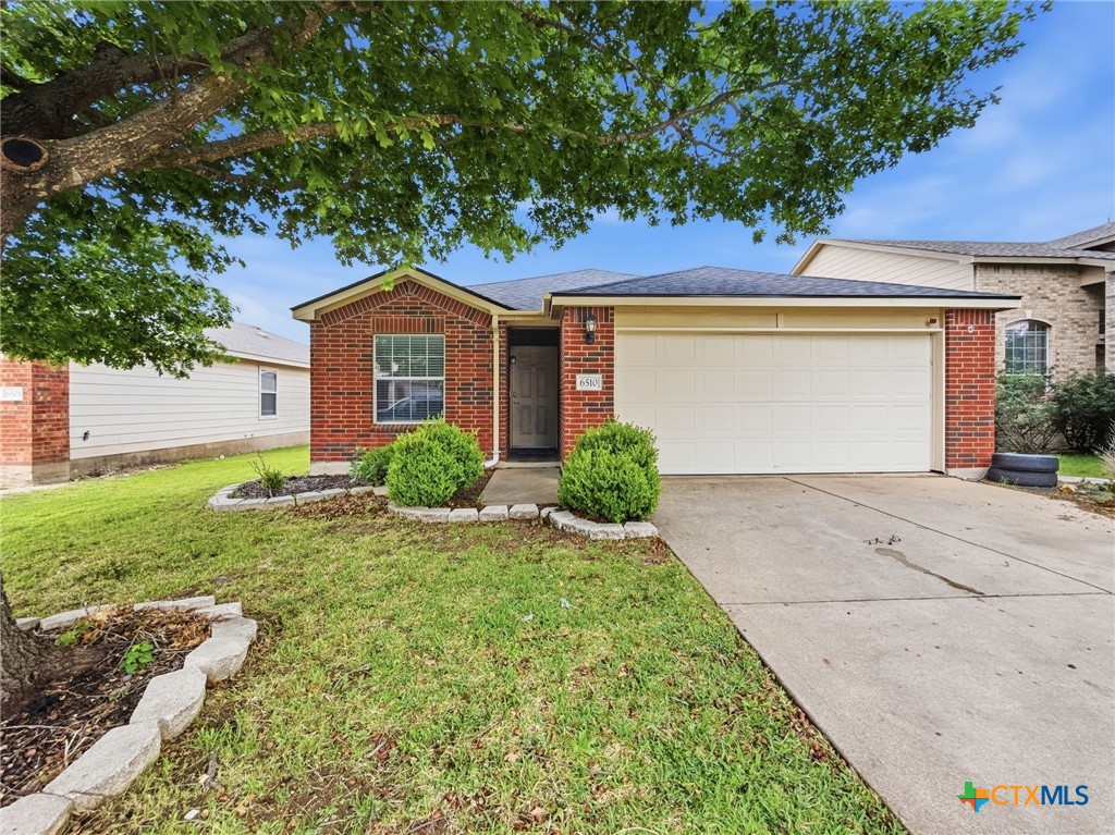 6510 Taree Loop — photo
