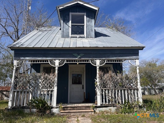 271 W FM 884 — photo