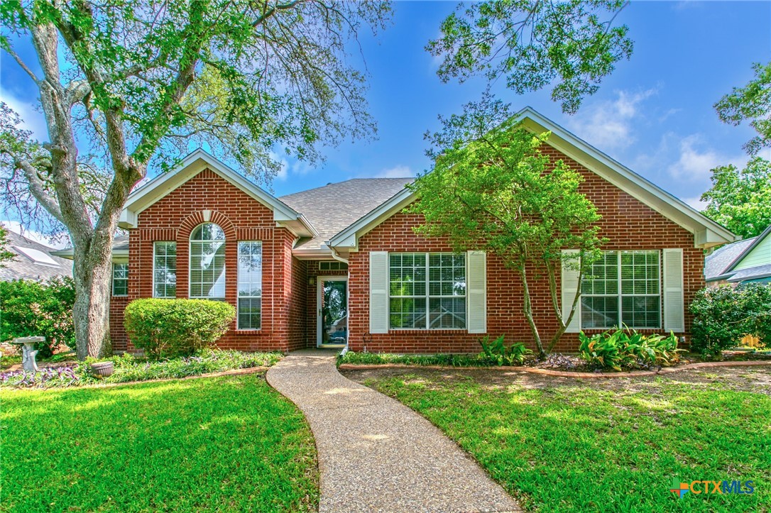 2802 Stratford Drive — photo