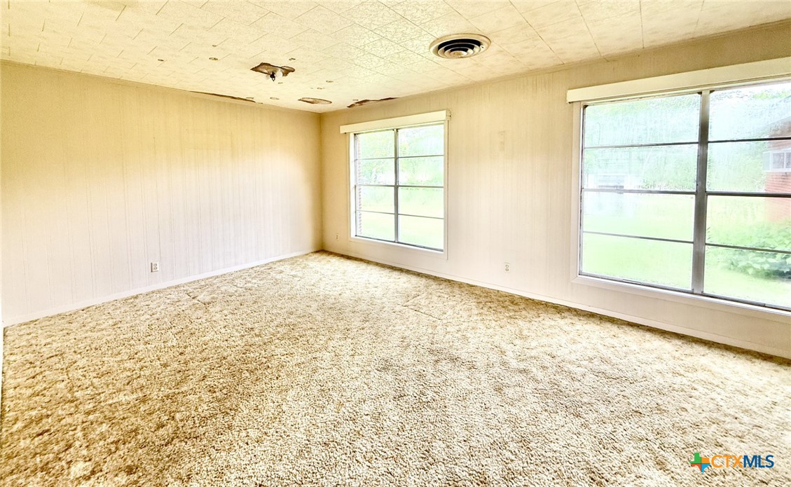 1396 Loop 522, Ganado, TX 77962 — photo 3