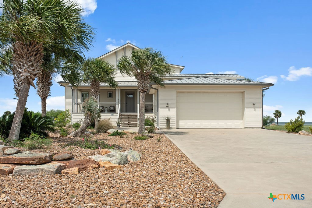 460 Bay Club Dr. — photo