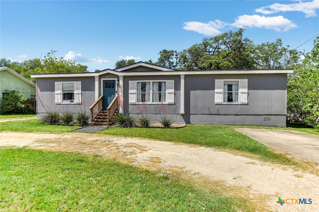 620 E FM 243 — photo