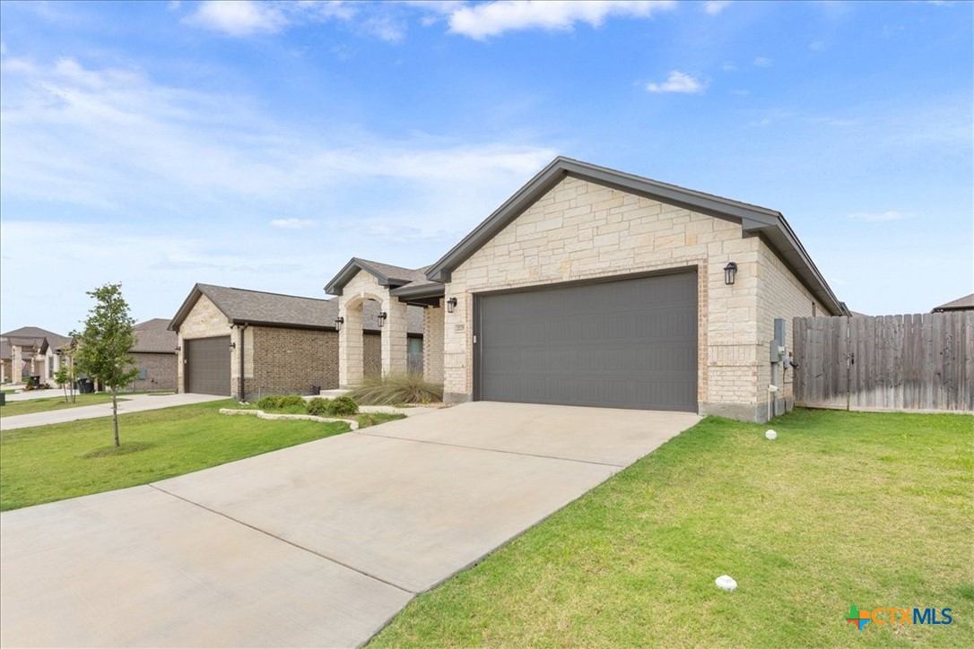 2028 Butternut Road, Temple, TX 76502 — photo 2