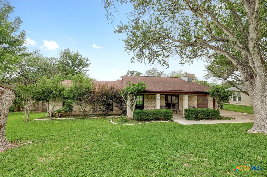 150 Oak Creek Circle — photo