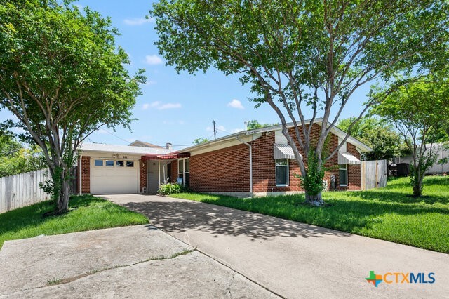 713 W Mary Jane Drive — photo