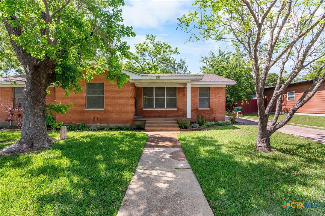 1412 E Leon Street — photo