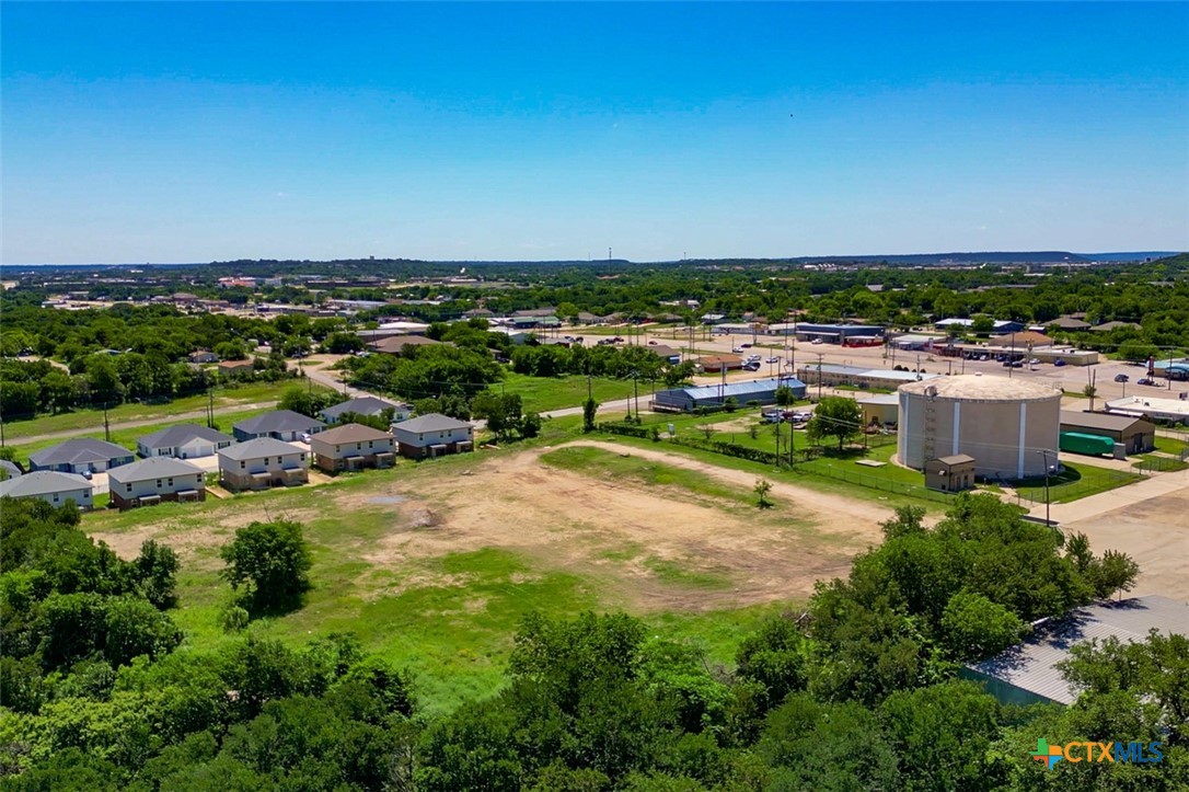 Tbd W Veterans Memorial Boulevard — photo