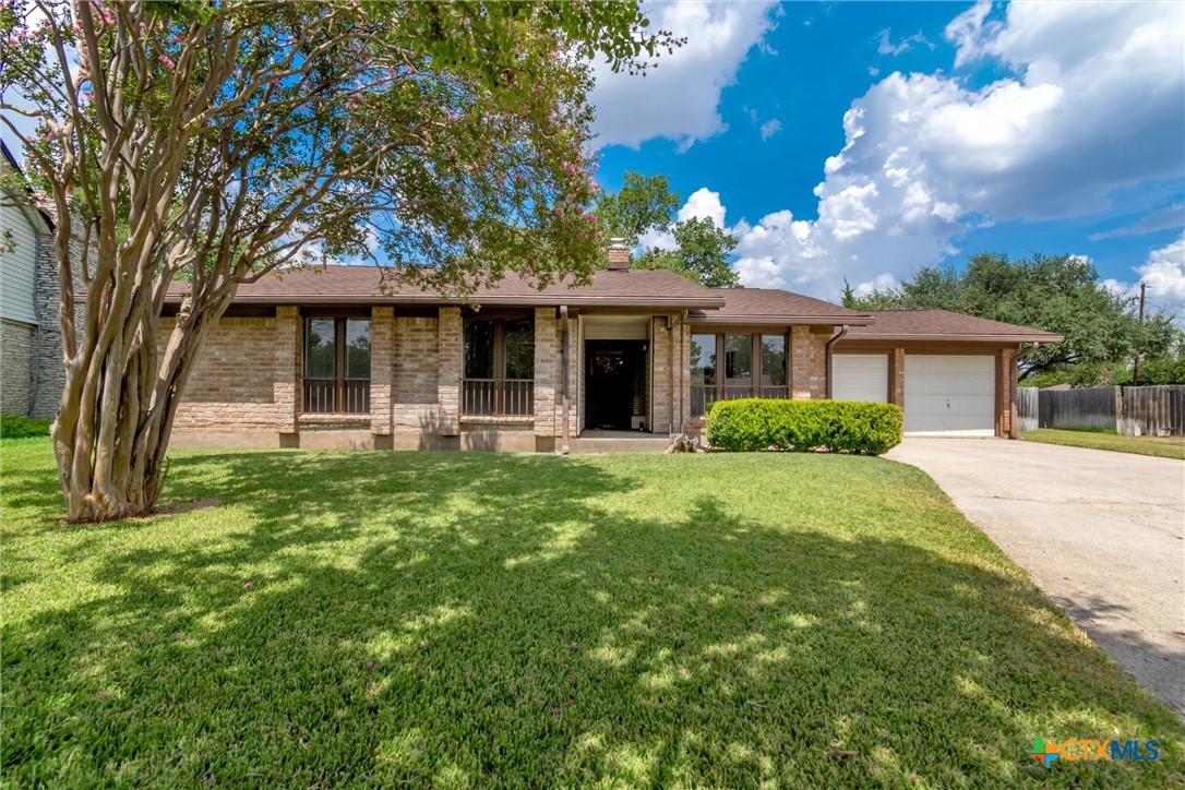 1610 Karen Cove — photo