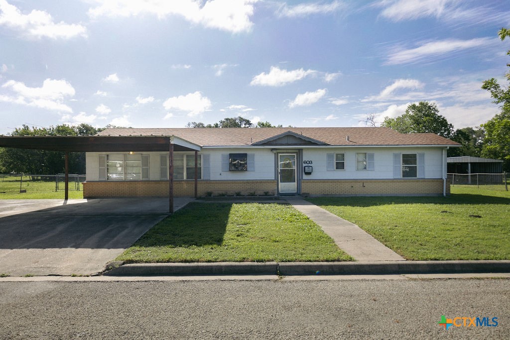 603 S Terry Street — photo