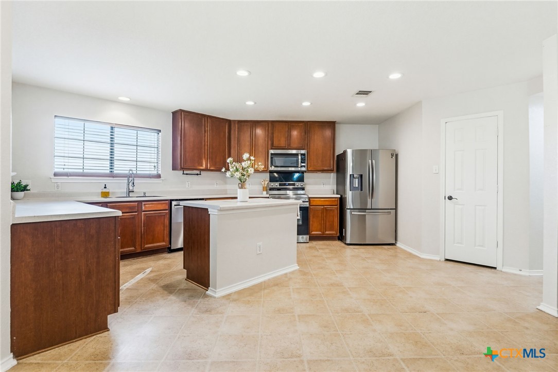 305 Harvest Meadow Lane — photo