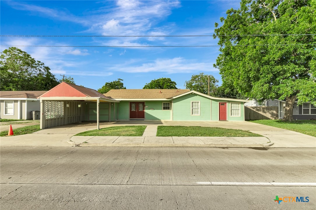 1504 Sam Houston Drive — photo