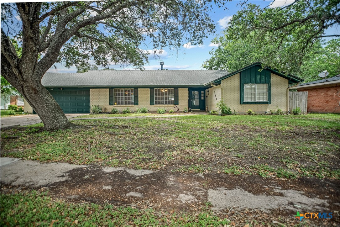 1706 College Drive — photo