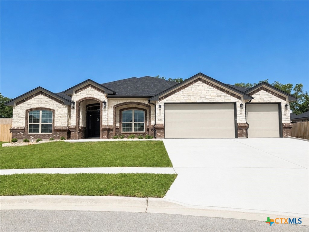 8707 Corgi Court — photo