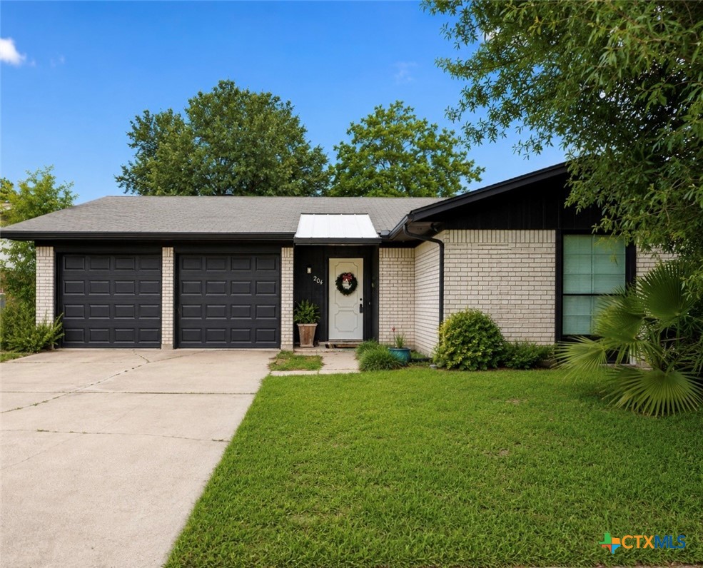 204 Timberlane Drive — photo