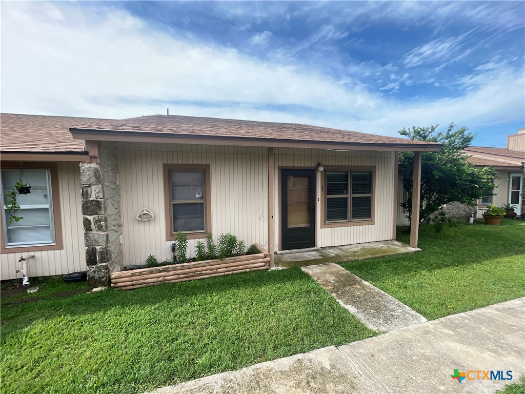 1051 Country Club Drive — photo