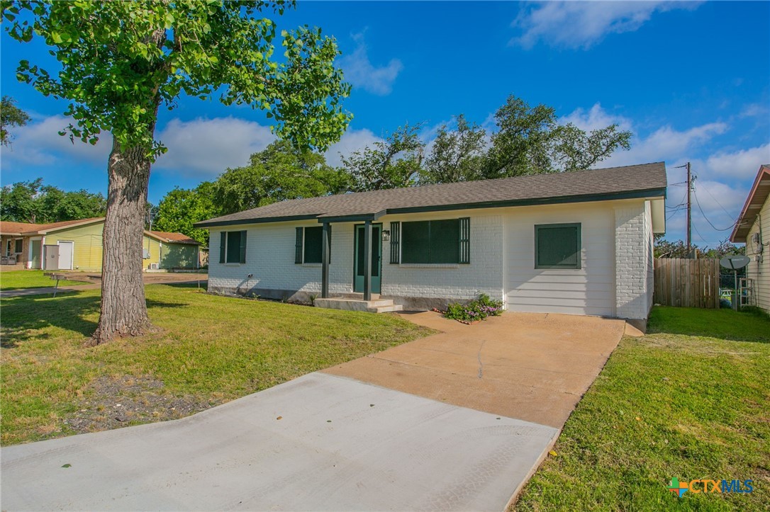 4049 Morgans Point Road — photo
