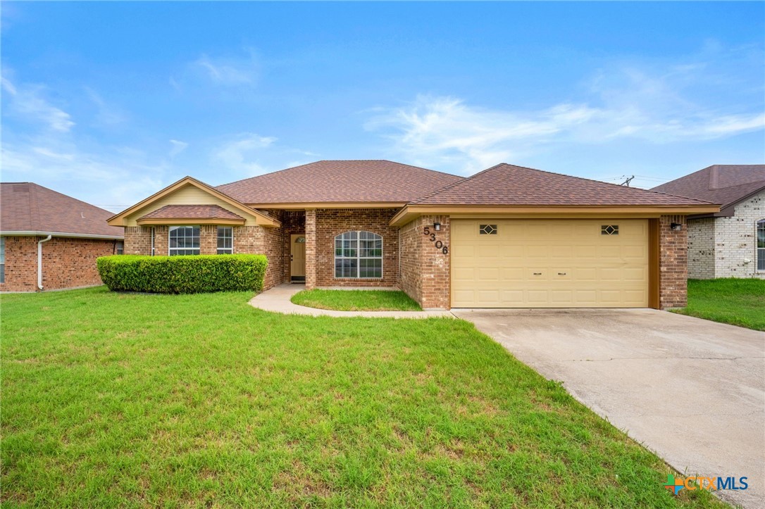5306 Shawn Drive — photo
