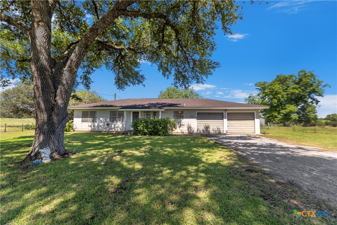 2602 Bootlegger Lane — photo