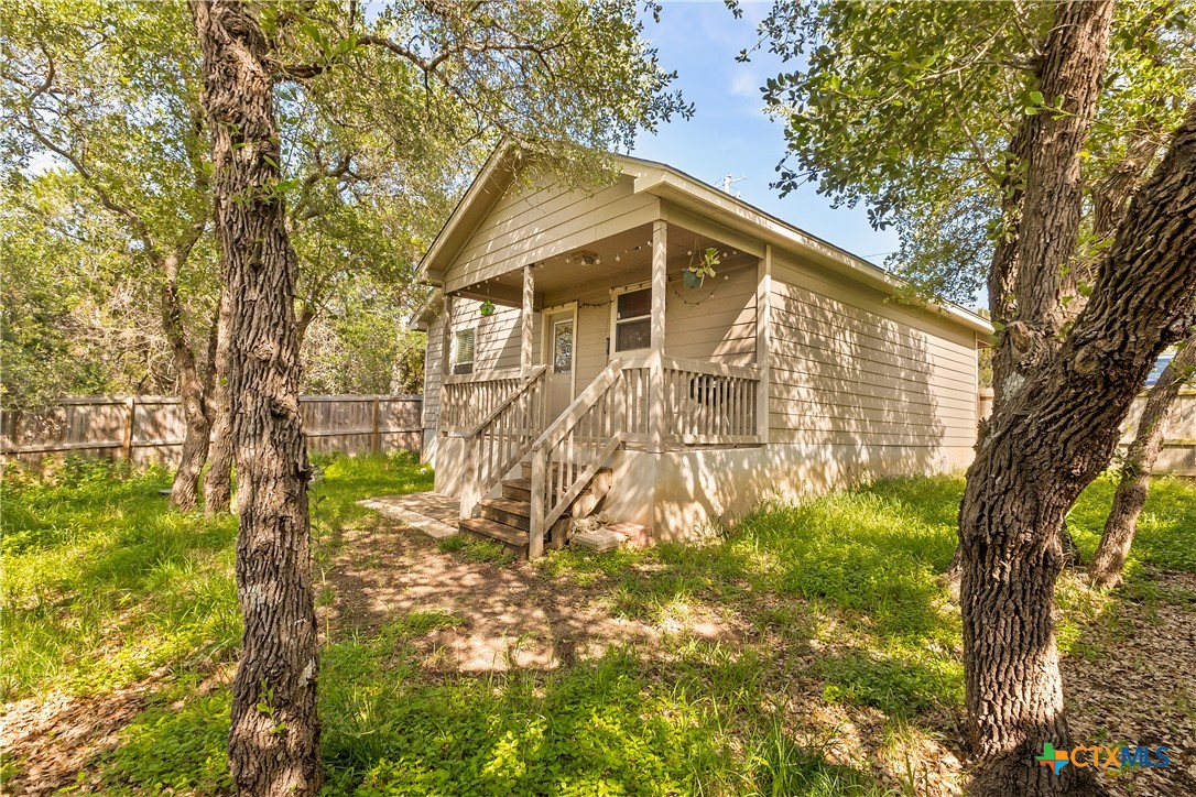 323 Lexington Pass — photo