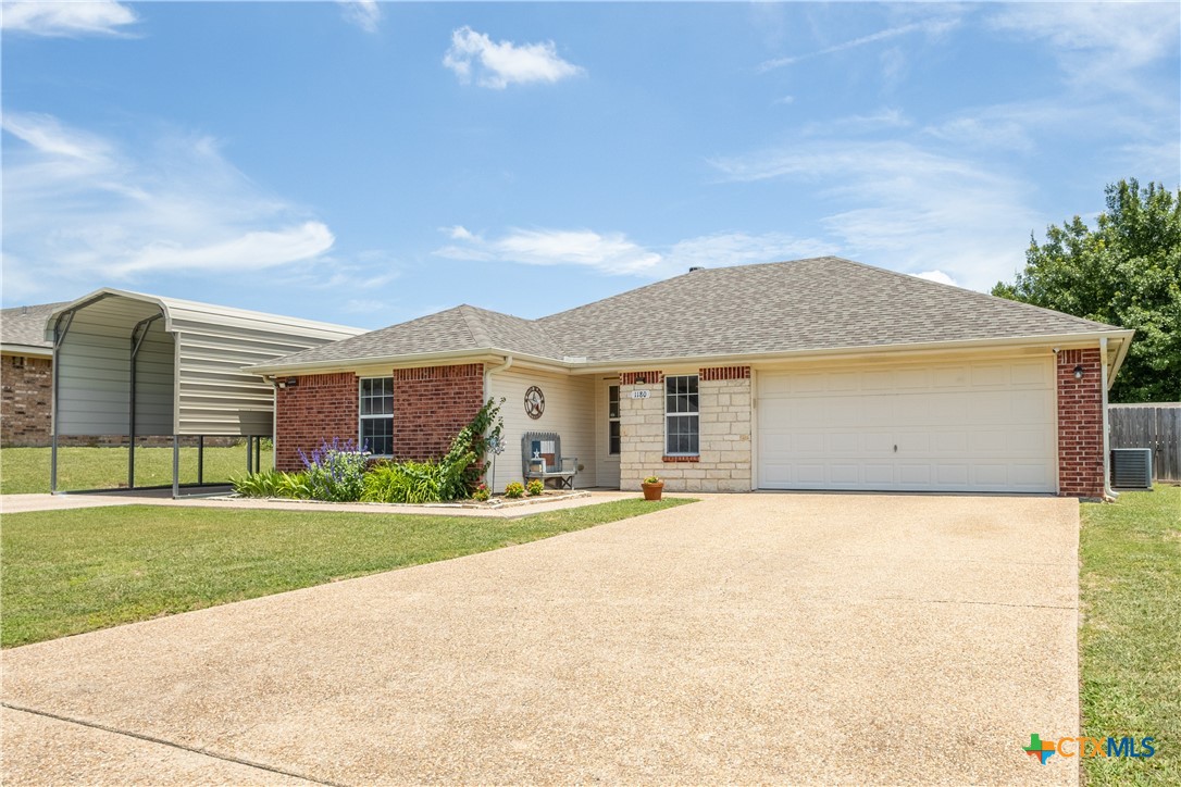 1180 Squire Drive — photo