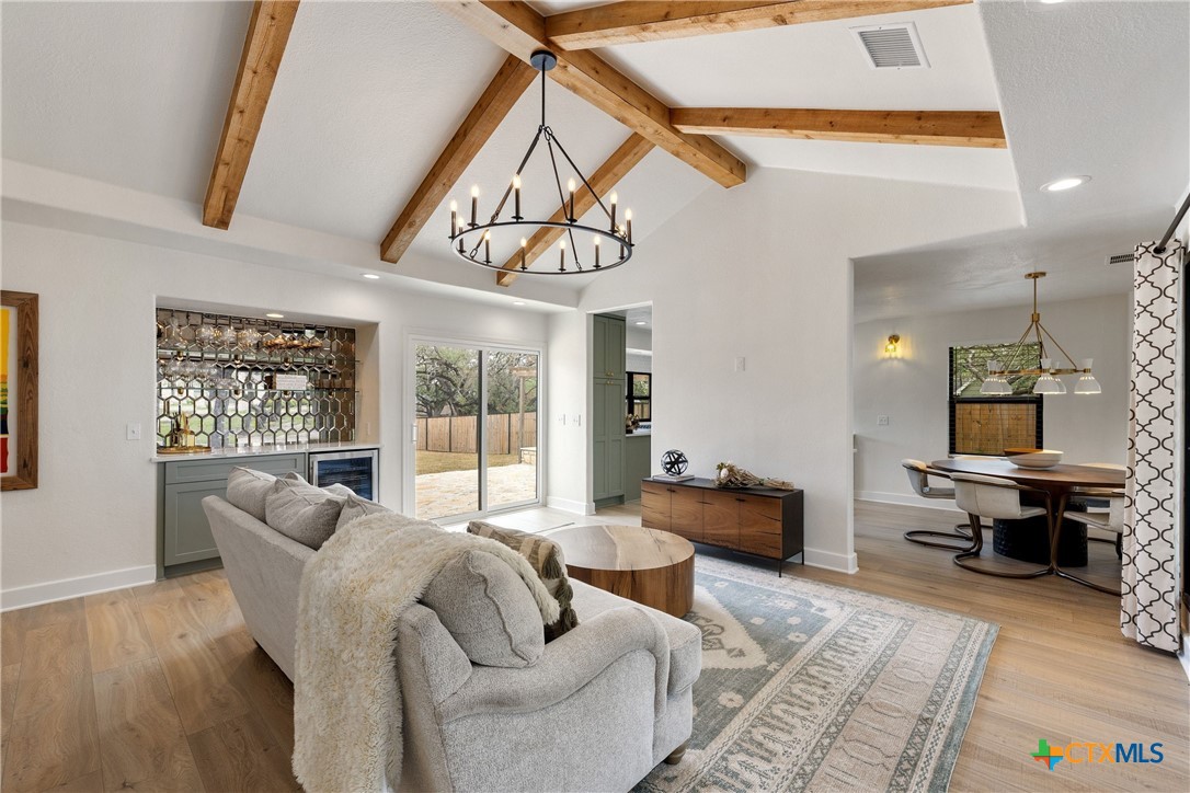 607 Liveoak Drive — photo
