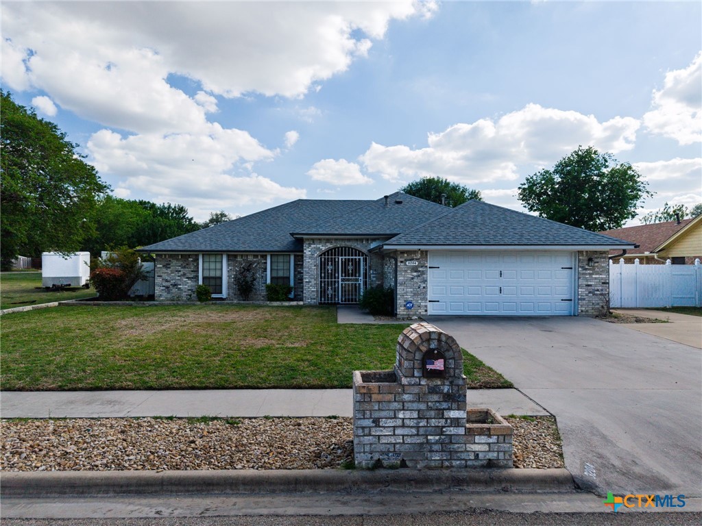 3204 Pebble Drive — photo