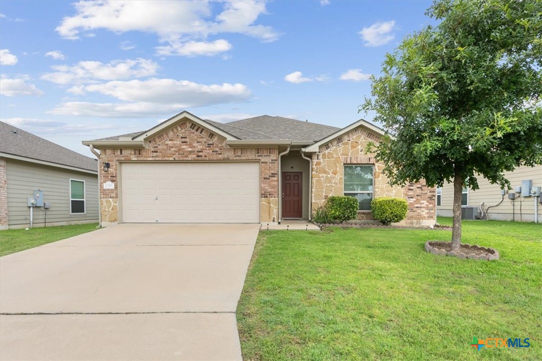 1028 Wethersfield Lane — photo