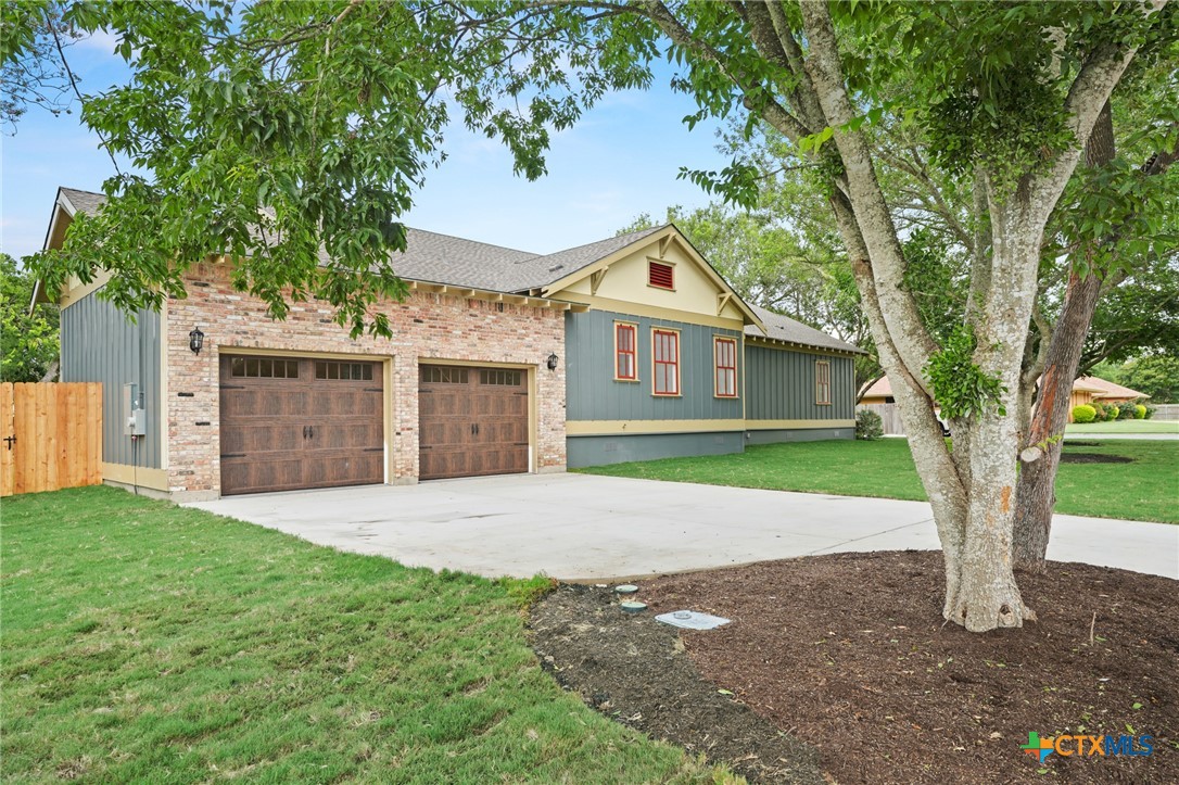 608 Cibilo — photo