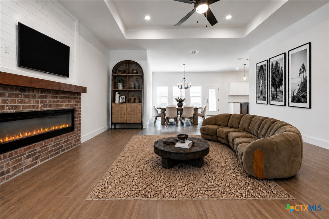 8501 James Herring's Way — photo