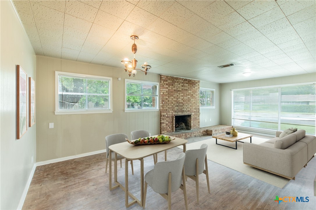 3209 Shady Hill Drive — photo