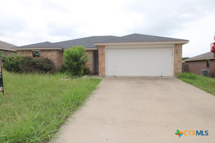 1307 Marlee Circle — photo