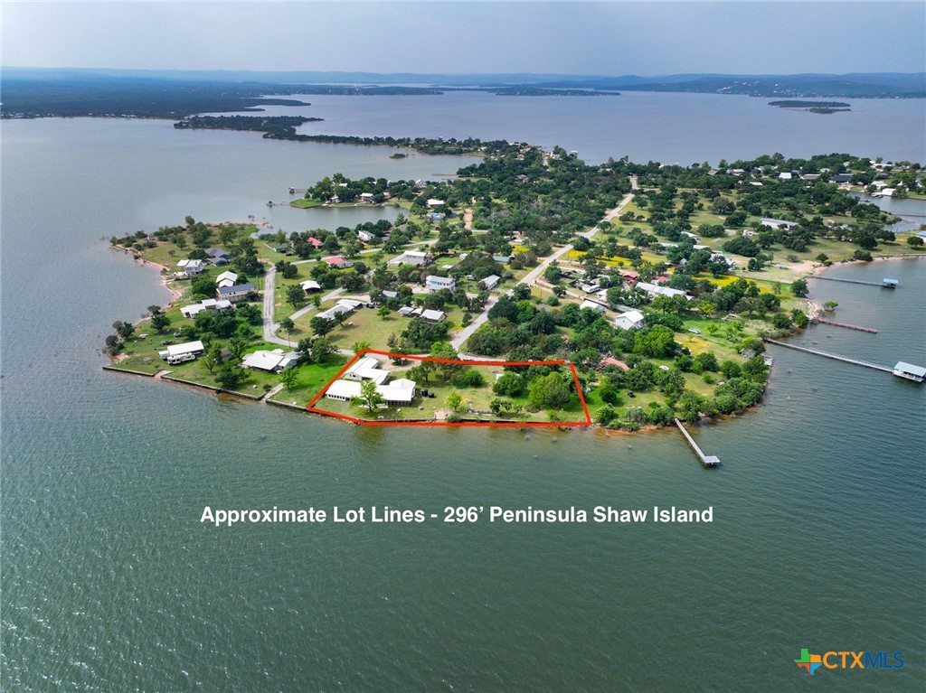 736 W Lakecrest Drive — photo