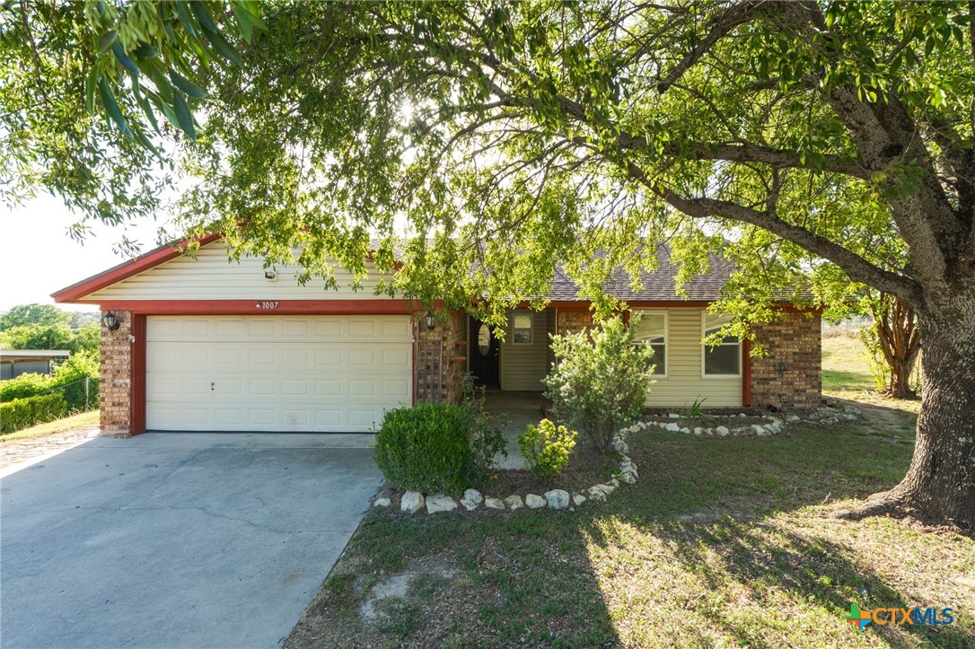 1007 Tyler Drive — photo