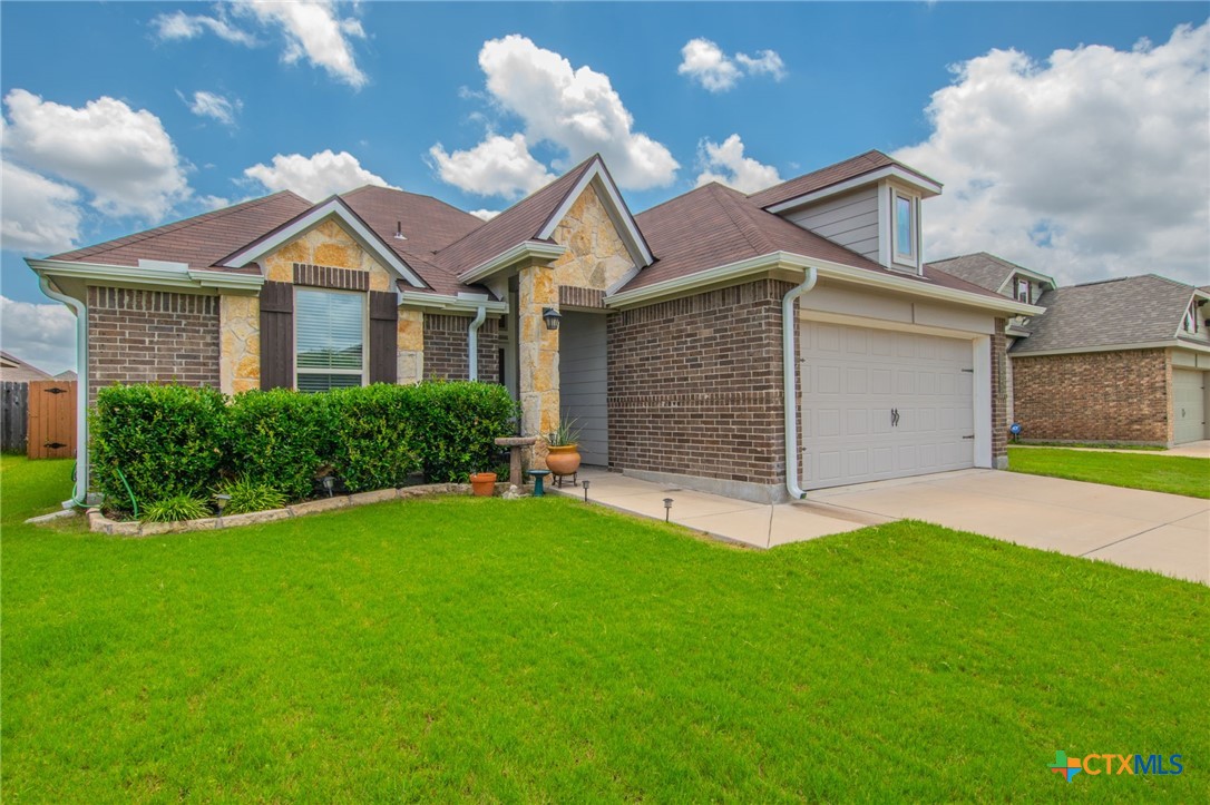 1223 Kiskadee Branch Drive — photo