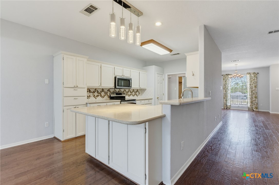 812 Taylor Creek Road — photo