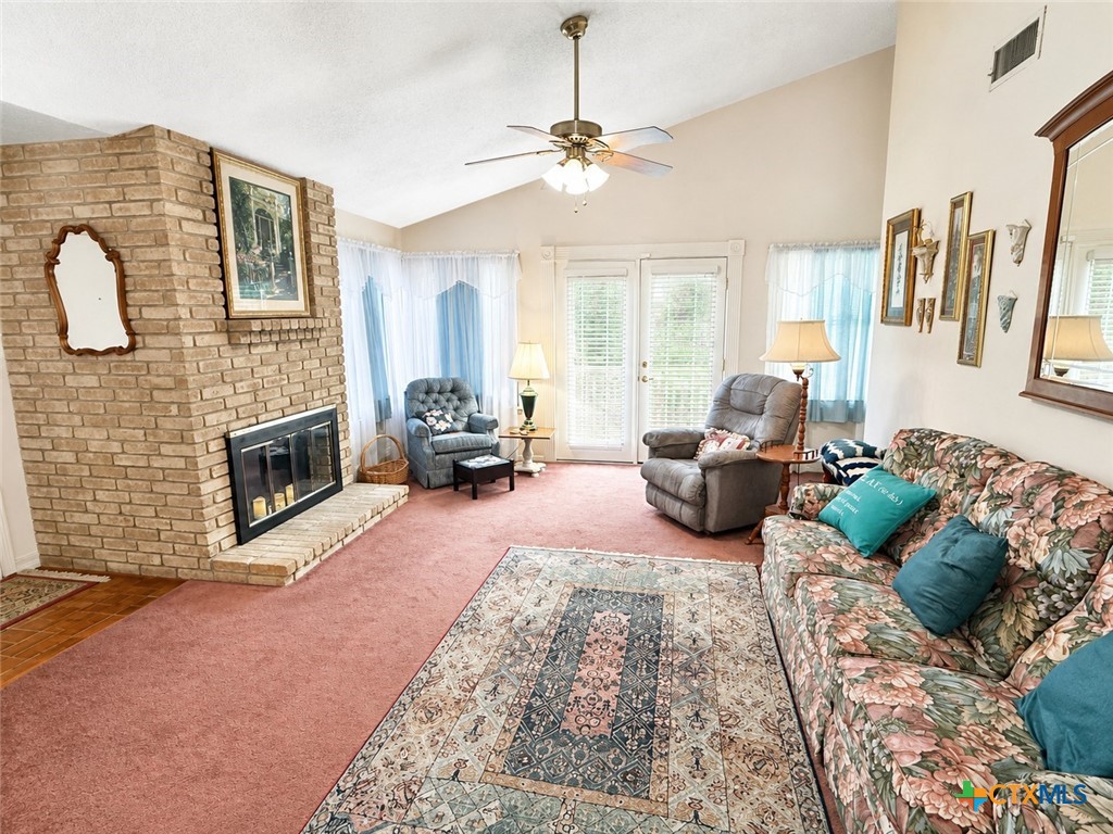 214 Rattan Drive, Victoria, TX 77901 — photo 3