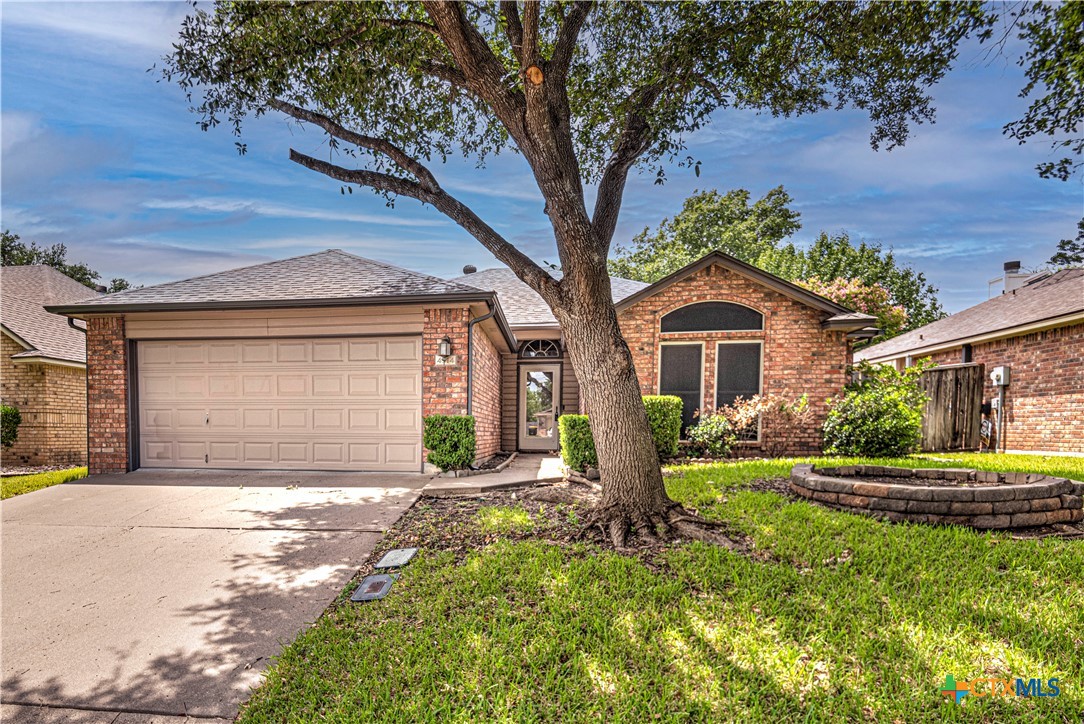 4314 Longhorn Trail — photo