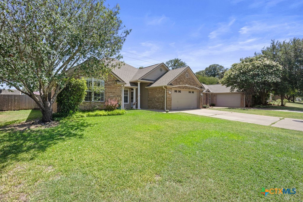 428 Armstrong Drive — photo