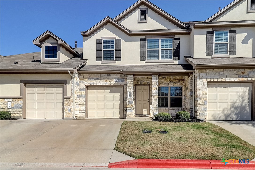 1416 Bichon Bend — photo