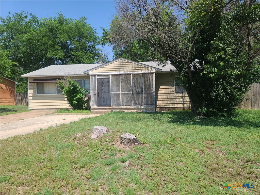 1411 Redondo Drive — photo