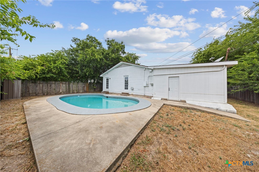 203 Margaret Lee Street — photo