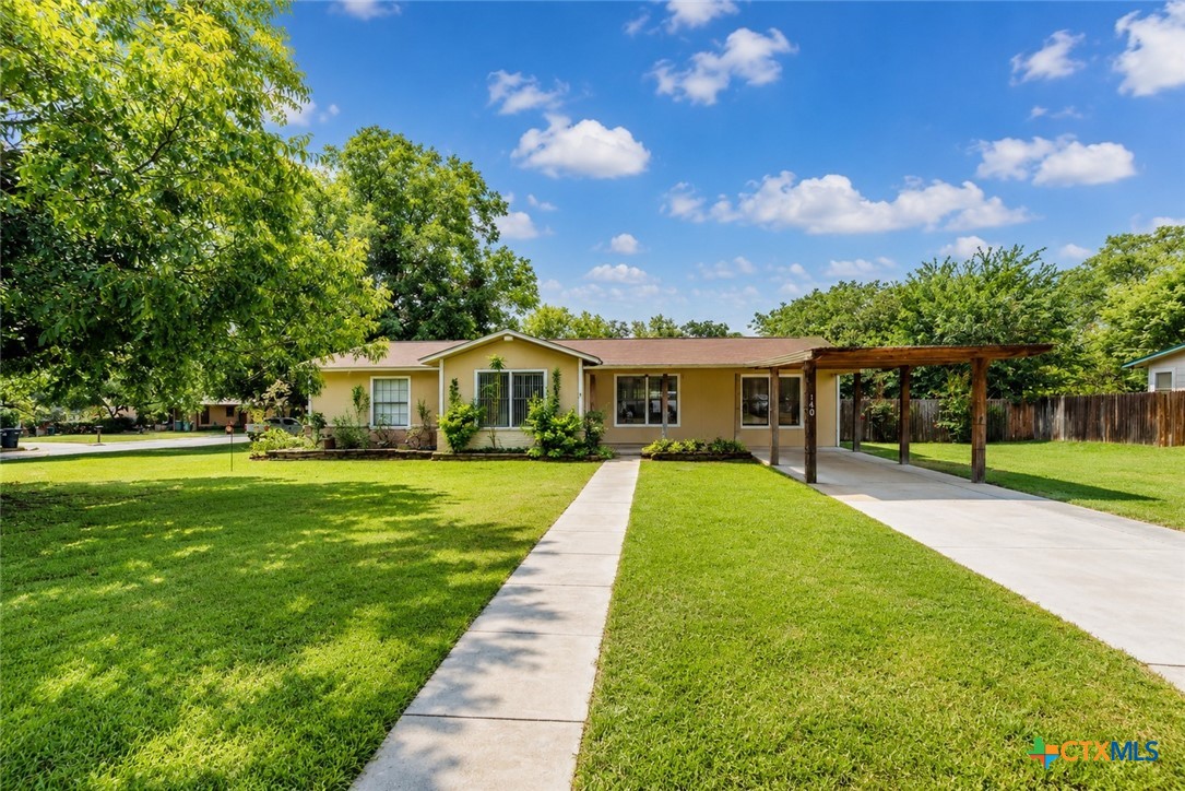 140 Hillcrest Drive — photo